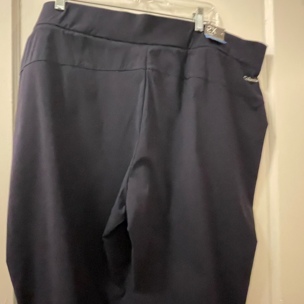 Columbia Women’s Omni Shield Regular Fit Capri Pants Blue - Picture 7 of 9